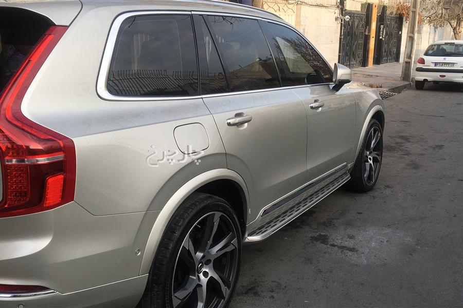 ولوو XC90 مومنتوم کارکرد ۷۱هزار کیلومتر بدنه بدون رنگ اتوماتیک خودرو